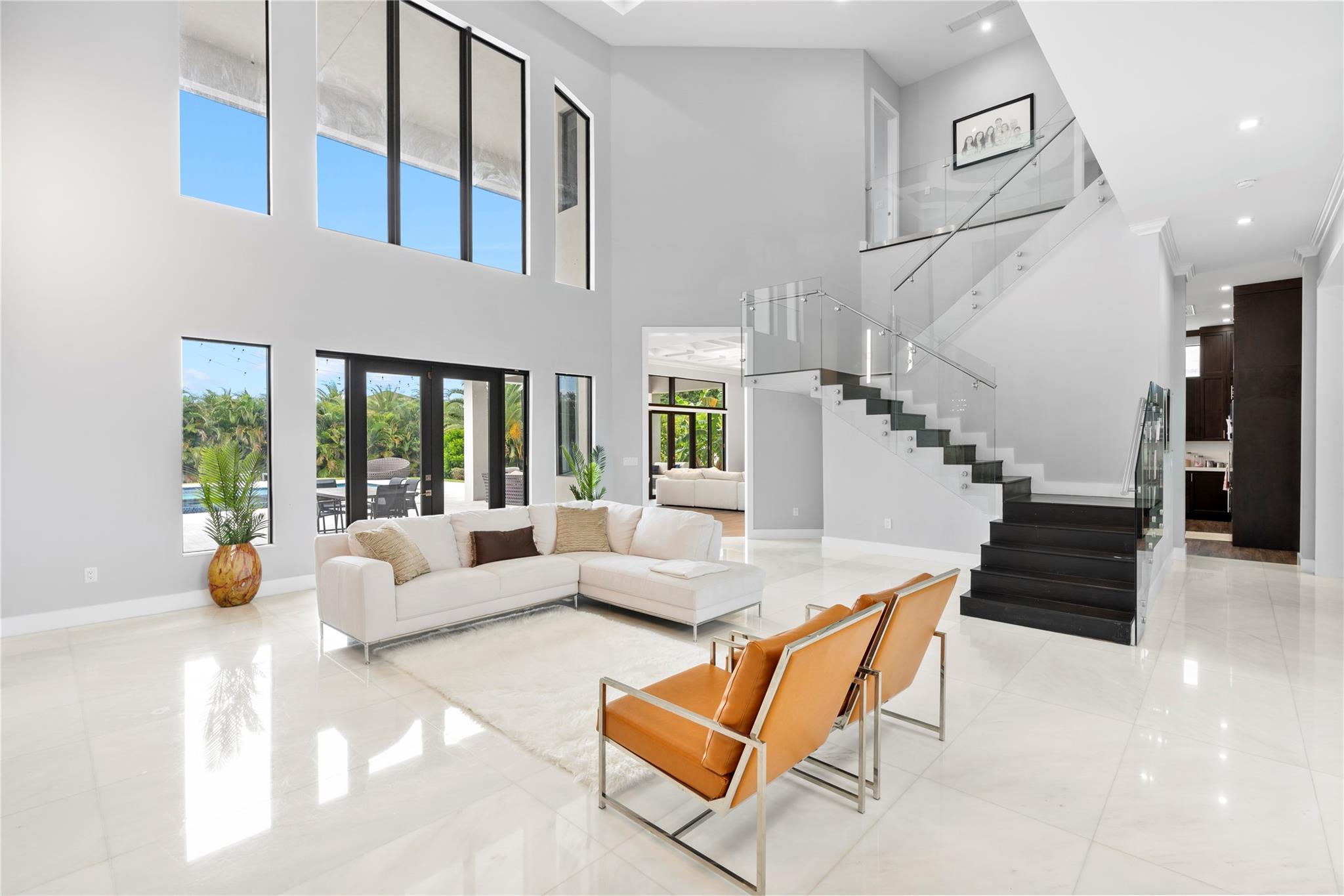 SUNSHINE RANCHES - Residential