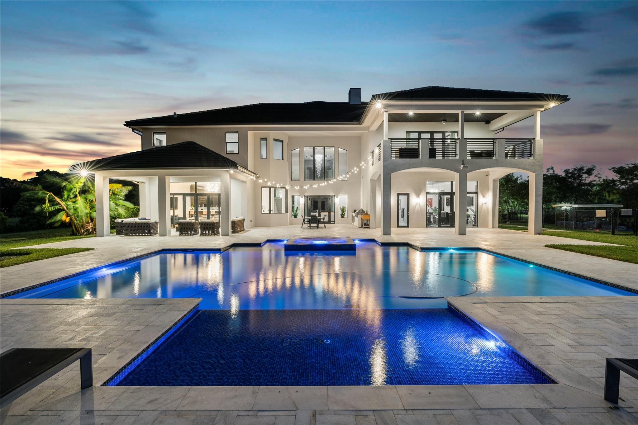 SUNSHINE RANCHES - Residential