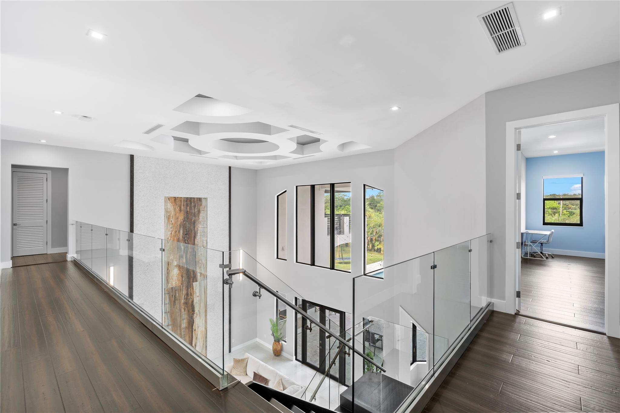 SUNSHINE RANCHES - Residential