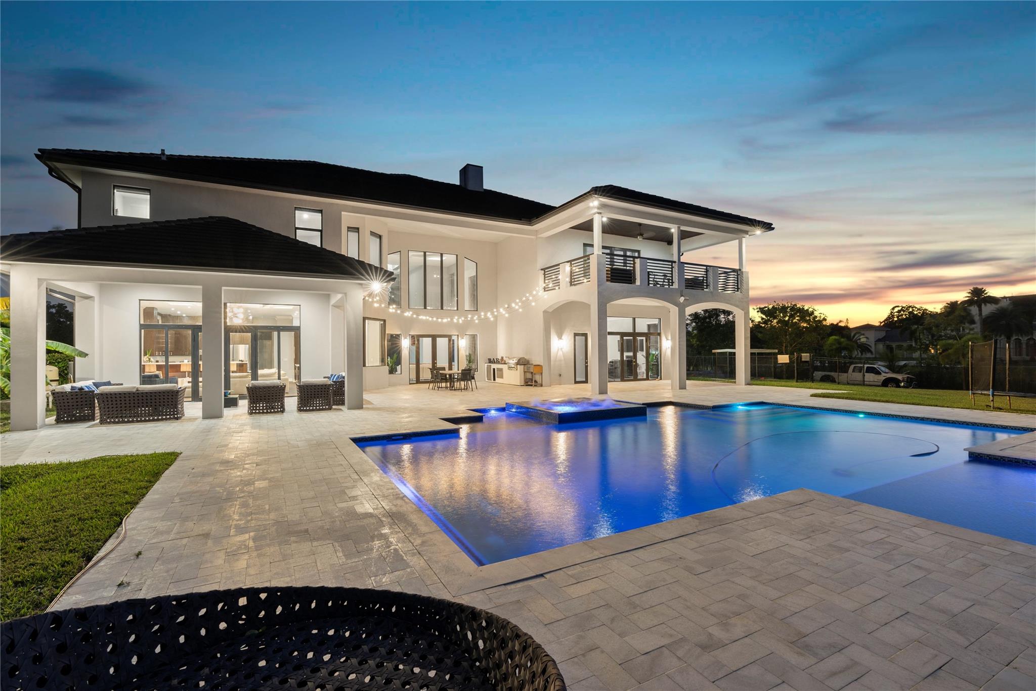 SUNSHINE RANCHES - Residential