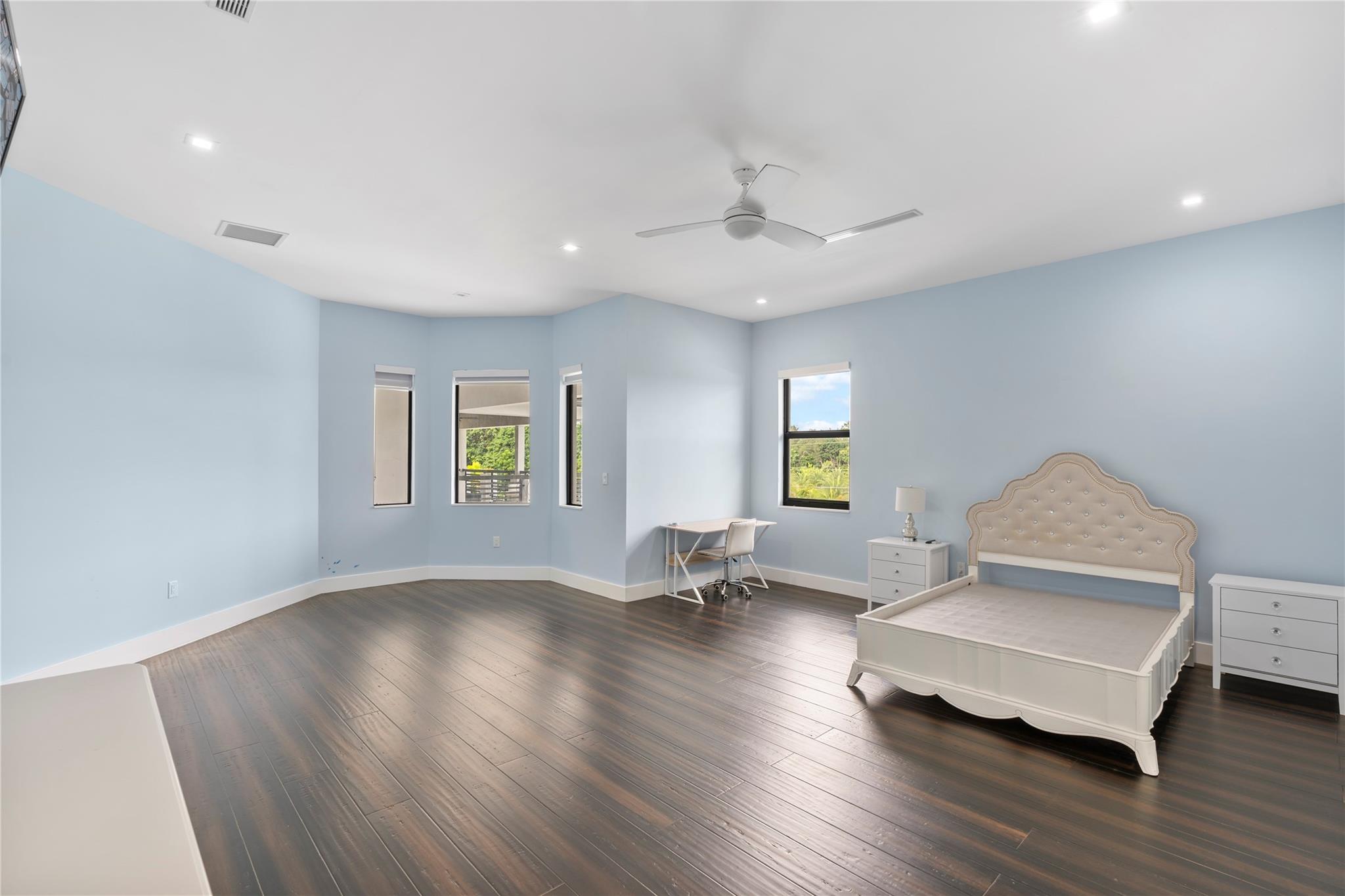 SUNSHINE RANCHES - Residential