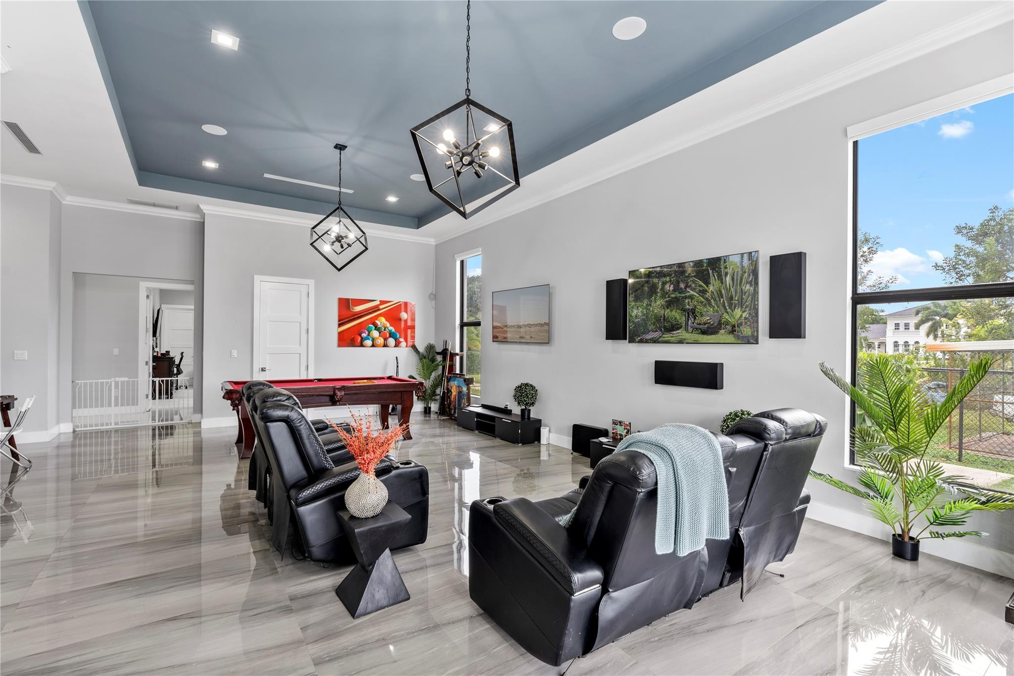 SUNSHINE RANCHES - Residential