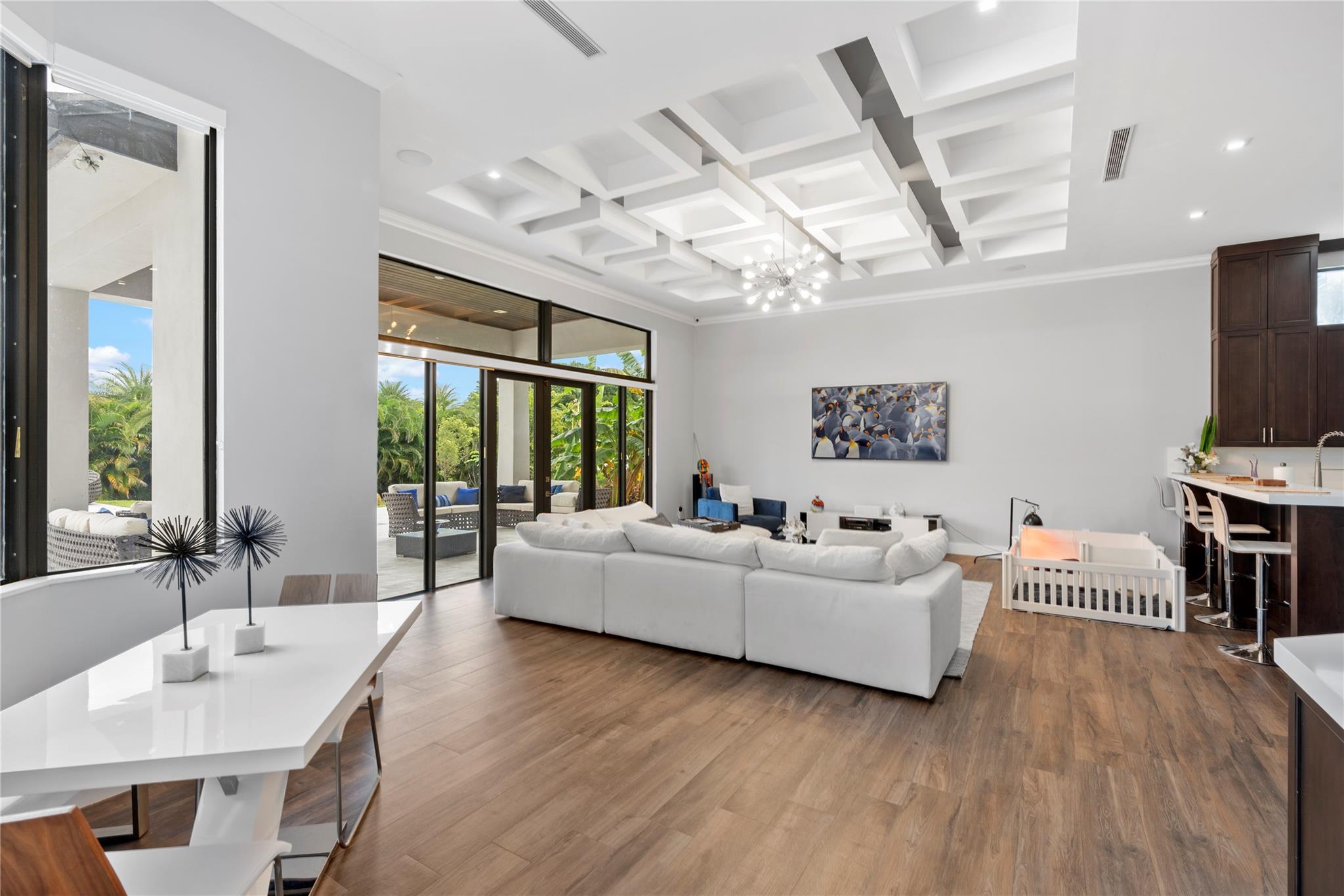 SUNSHINE RANCHES - Residential