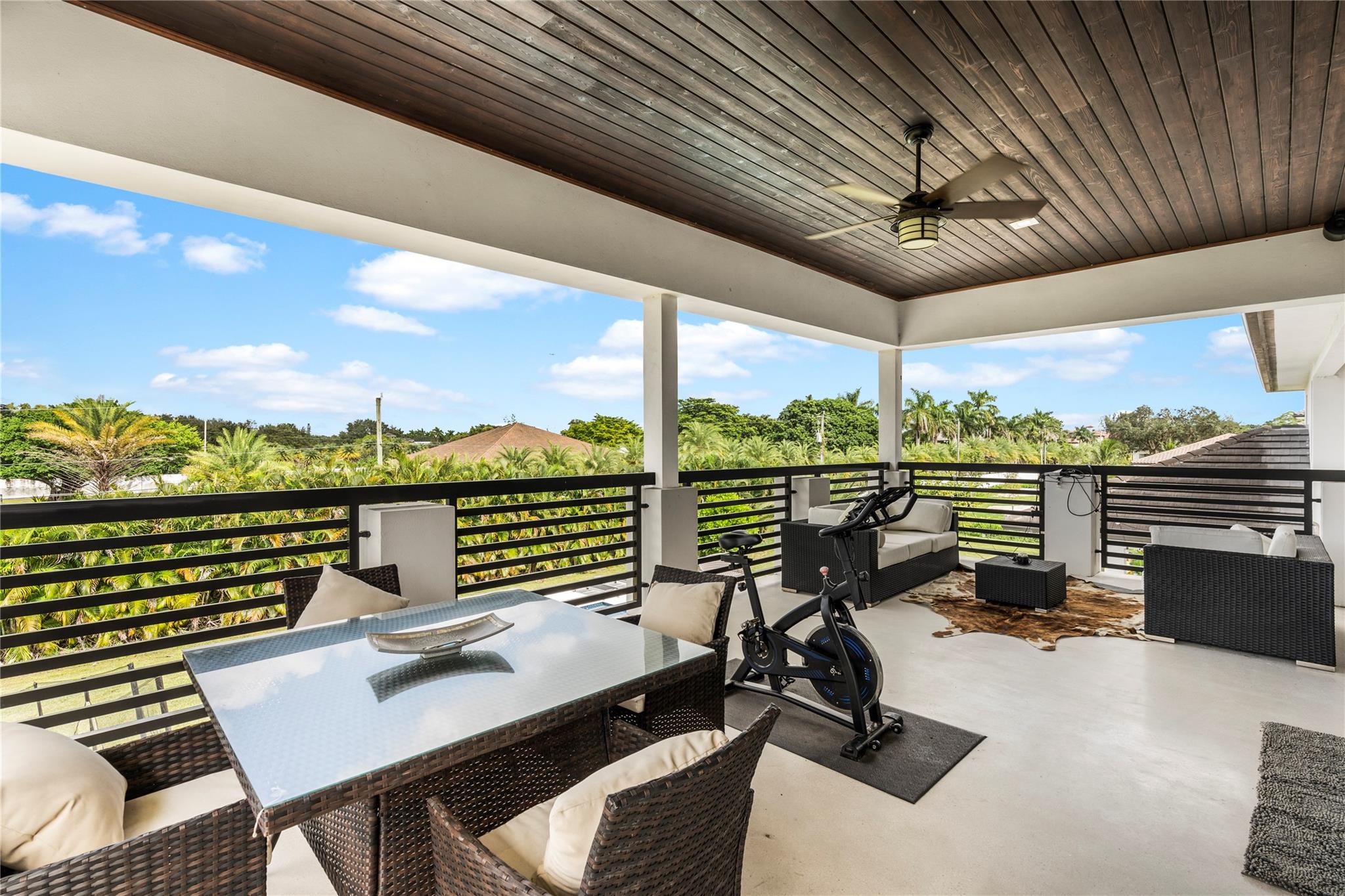 SUNSHINE RANCHES - Residential