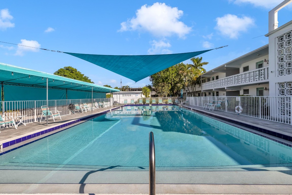 VENETIAN PARK CO-OP - Residential