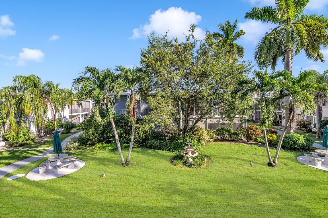 VENETIAN PARK CO-OP - Residential