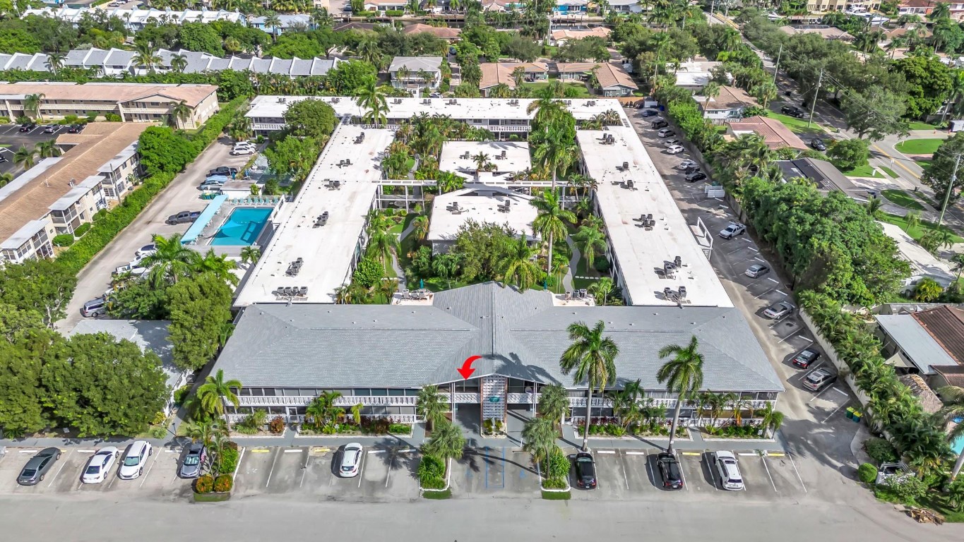 VENETIAN PARK CO-OP - Residential