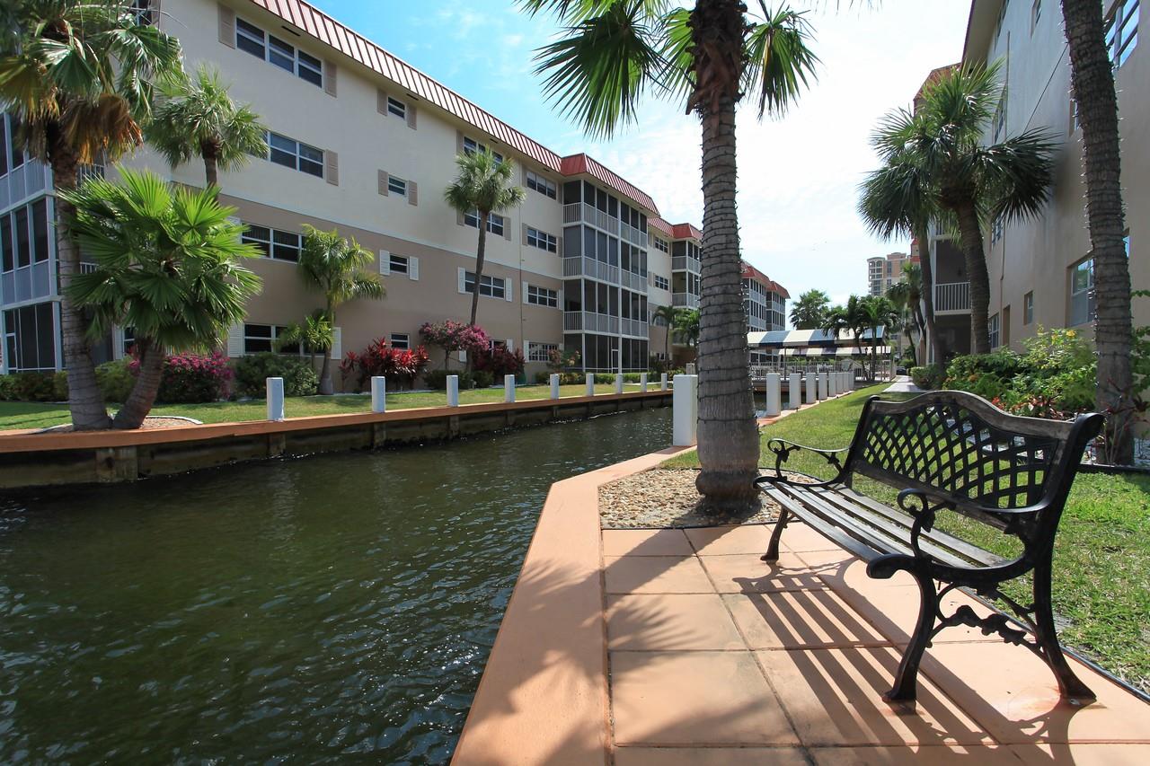 Riviera - Residential