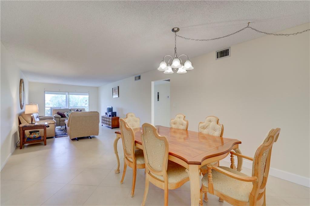 WYNMOOR VILLAGE - Residential