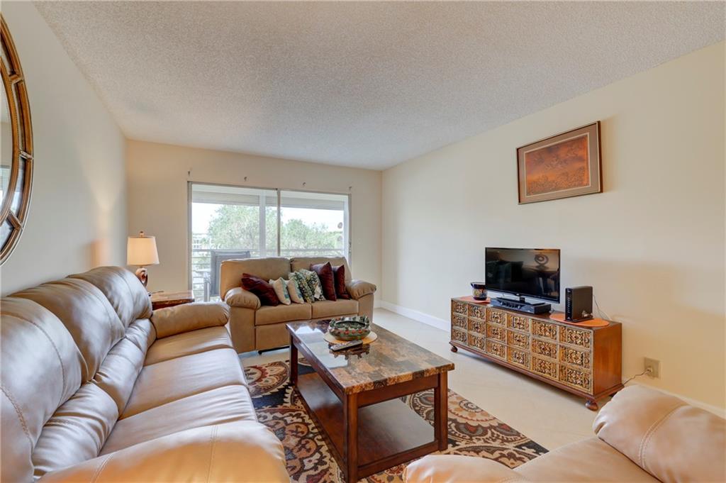 WYNMOOR VILLAGE - Residential