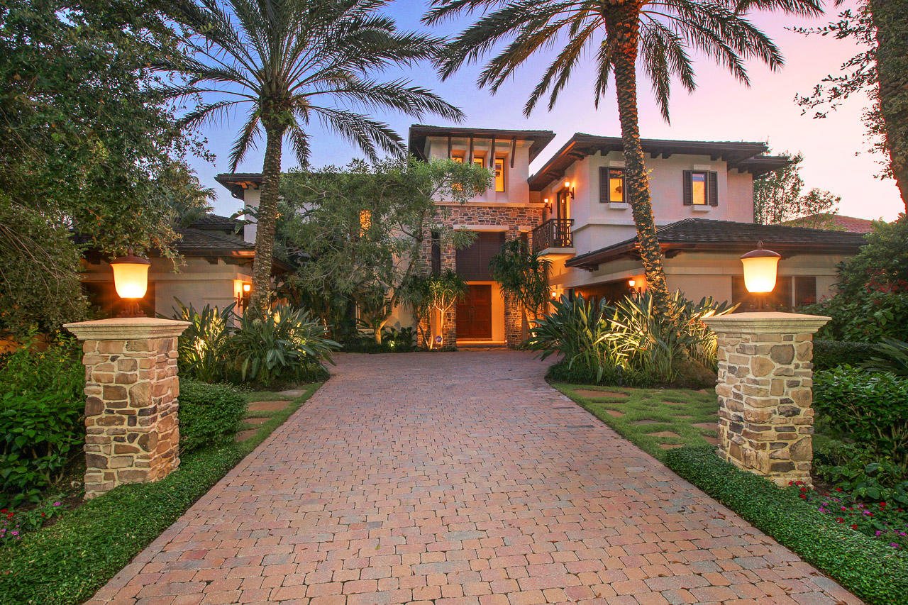 Admirals Cove - Residential