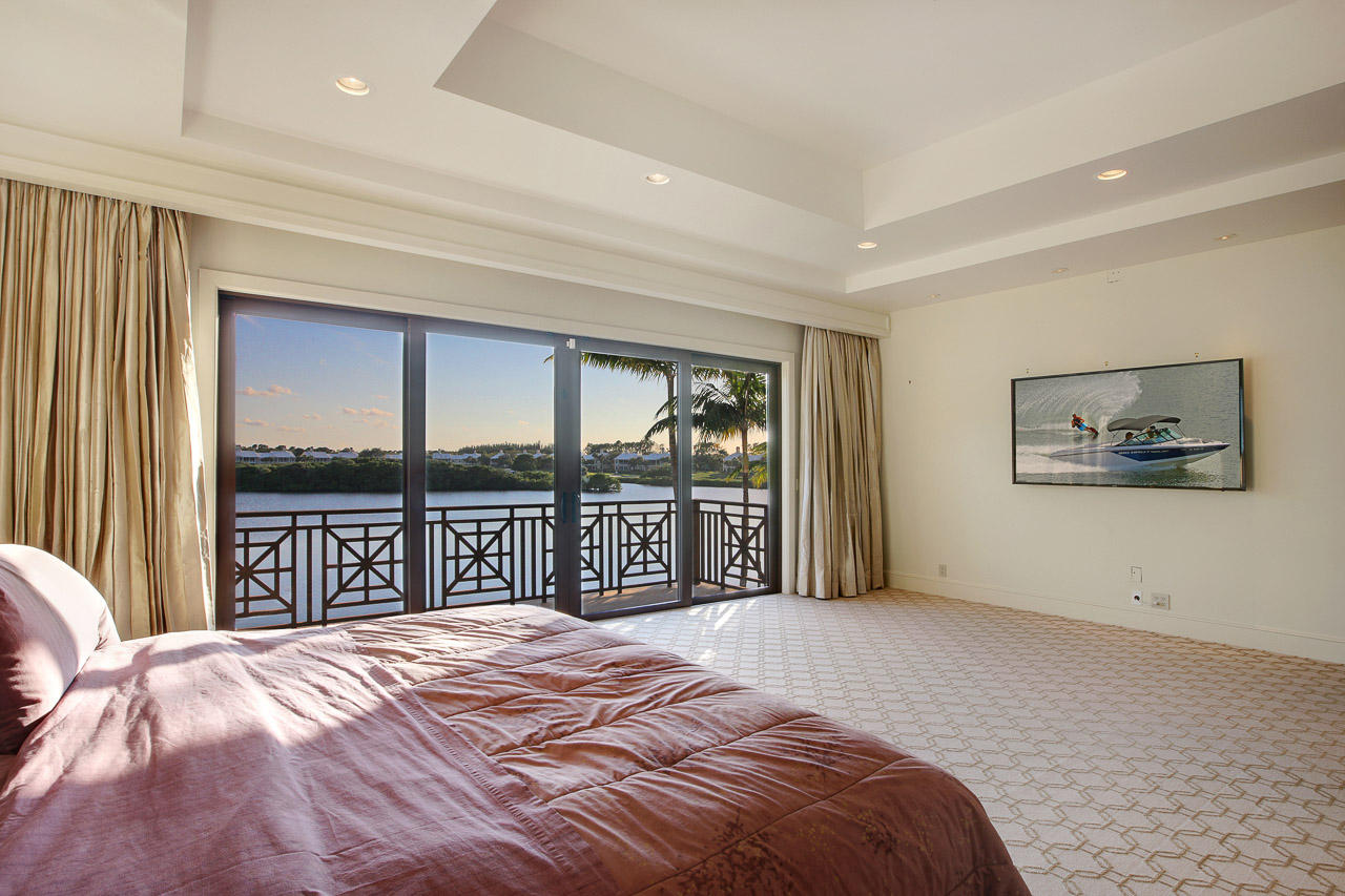 Admirals Cove - Residential