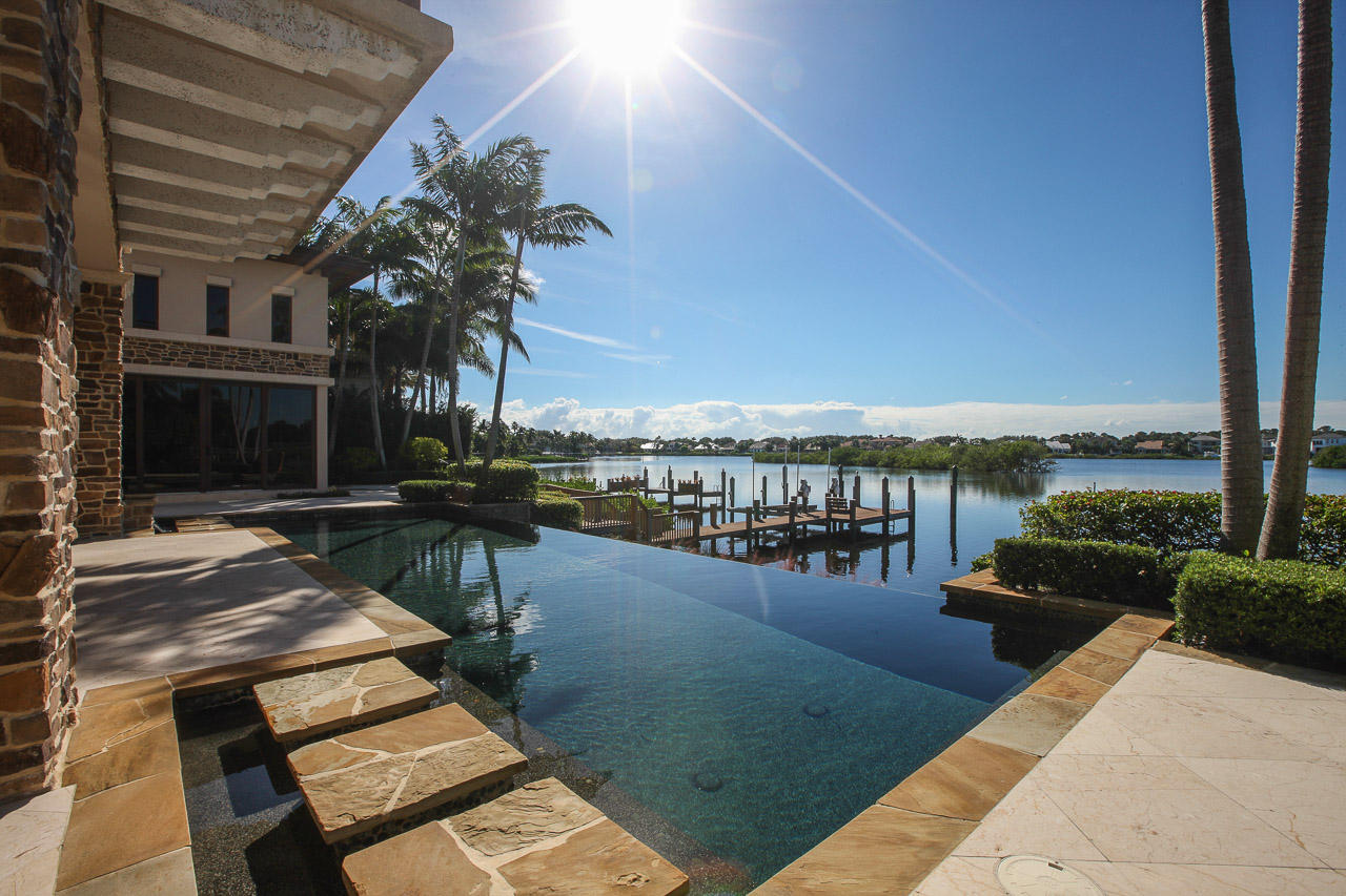 Admirals Cove - Residential