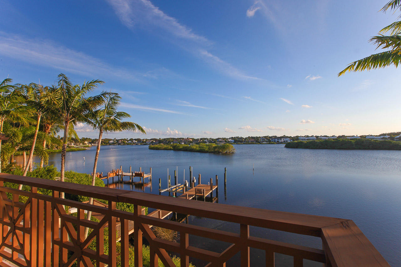 Admirals Cove - Residential