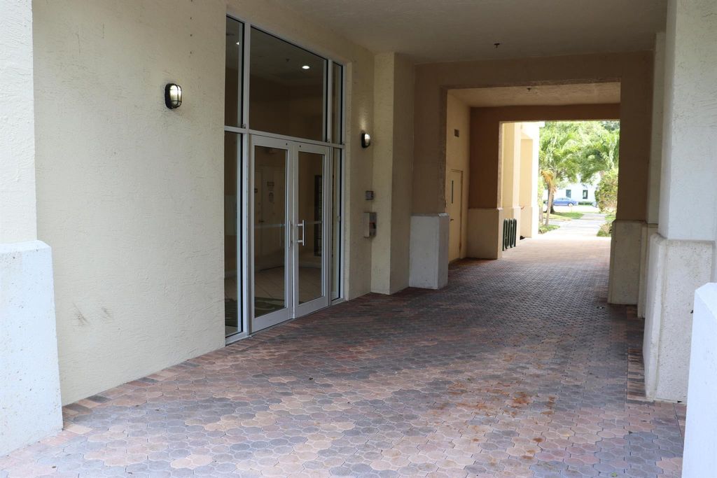 Photo of 1155 Main Street #203, Jupiter, FL 33458 (MLS # R10987453)