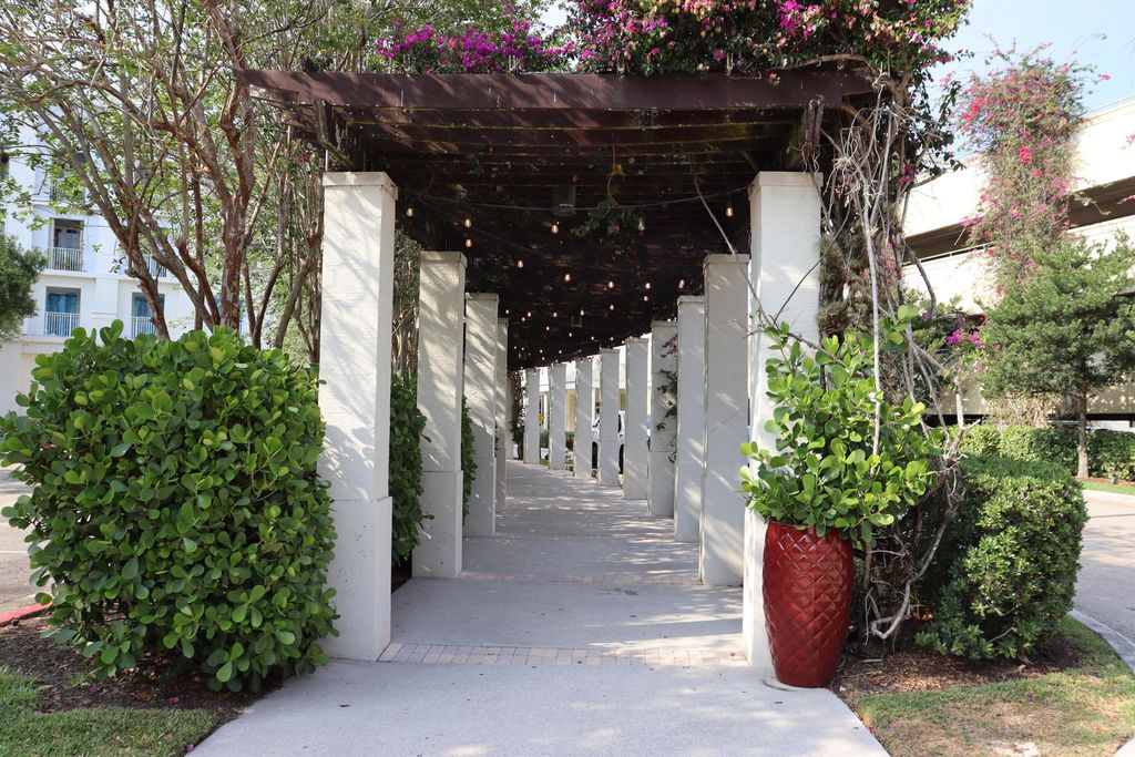 Photo of 1155 Main Street #203, Jupiter, FL 33458 (MLS # R10987453)