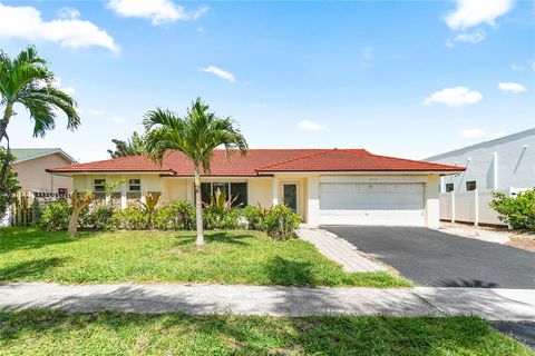 7517 W Country Club Blvd Boca Raton FL 33487