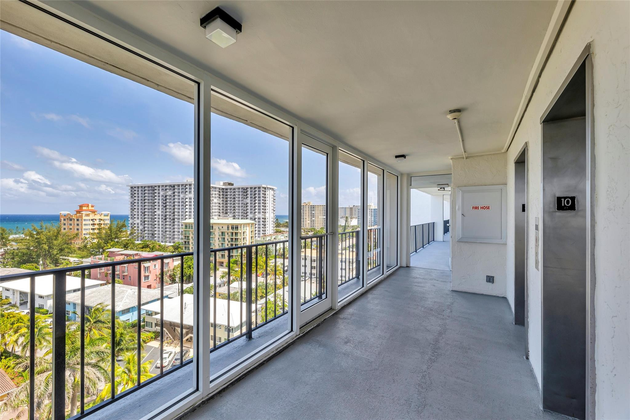 Silver Thatch Intracoastal - Residential