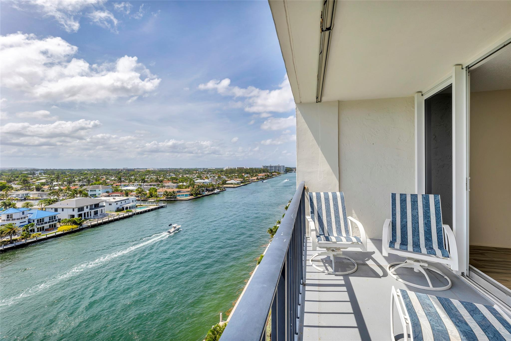 Silver Thatch Intracoastal - Residential