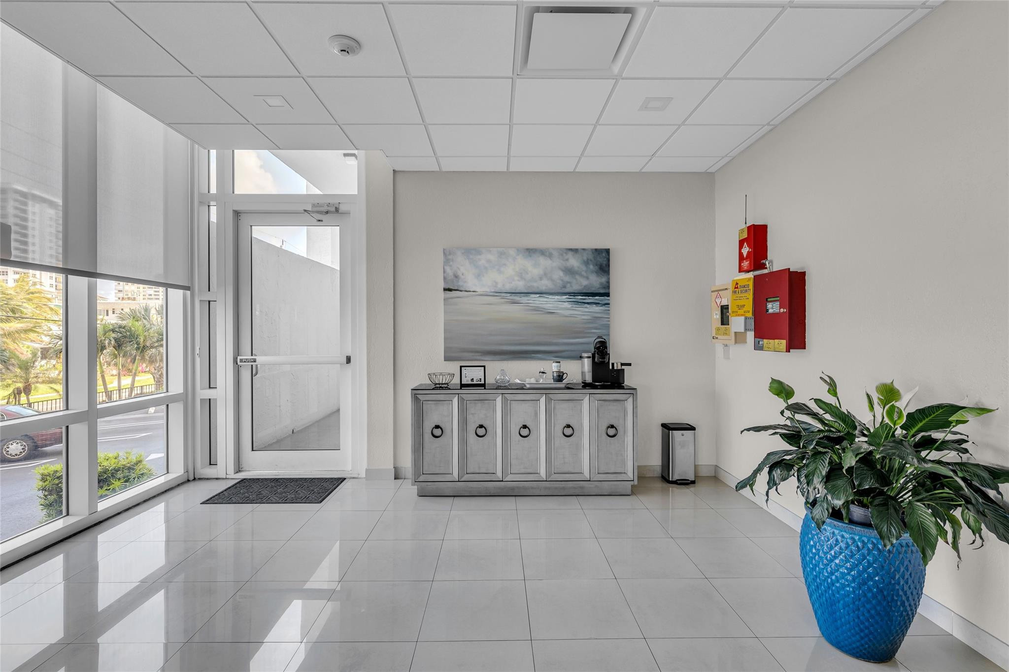 Silver Thatch Intracoastal - Residential