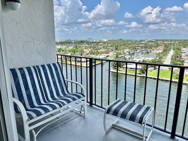 Silver Thatch Intracoastal - Residential