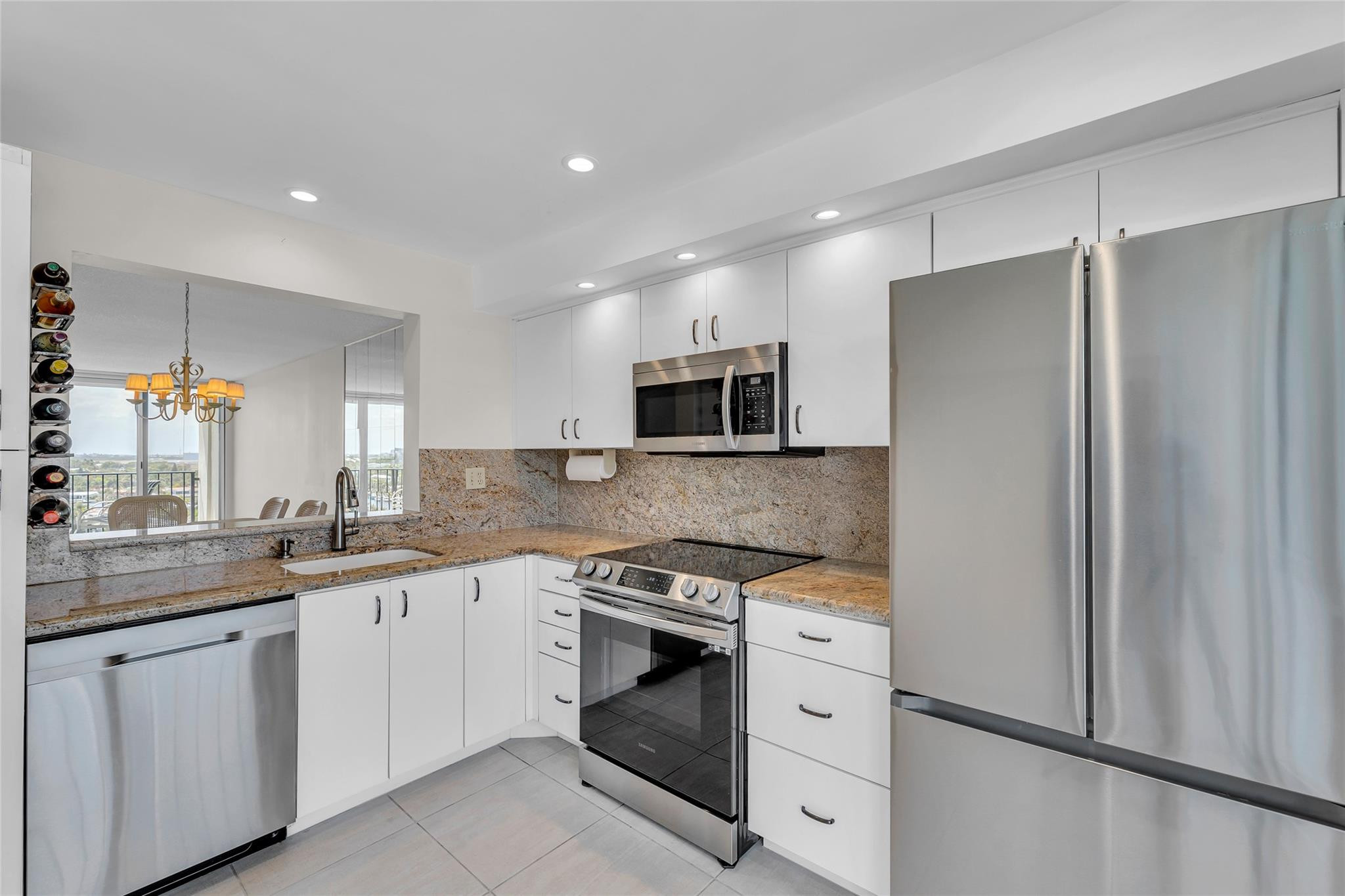 Silver Thatch Intracoastal - Residential
