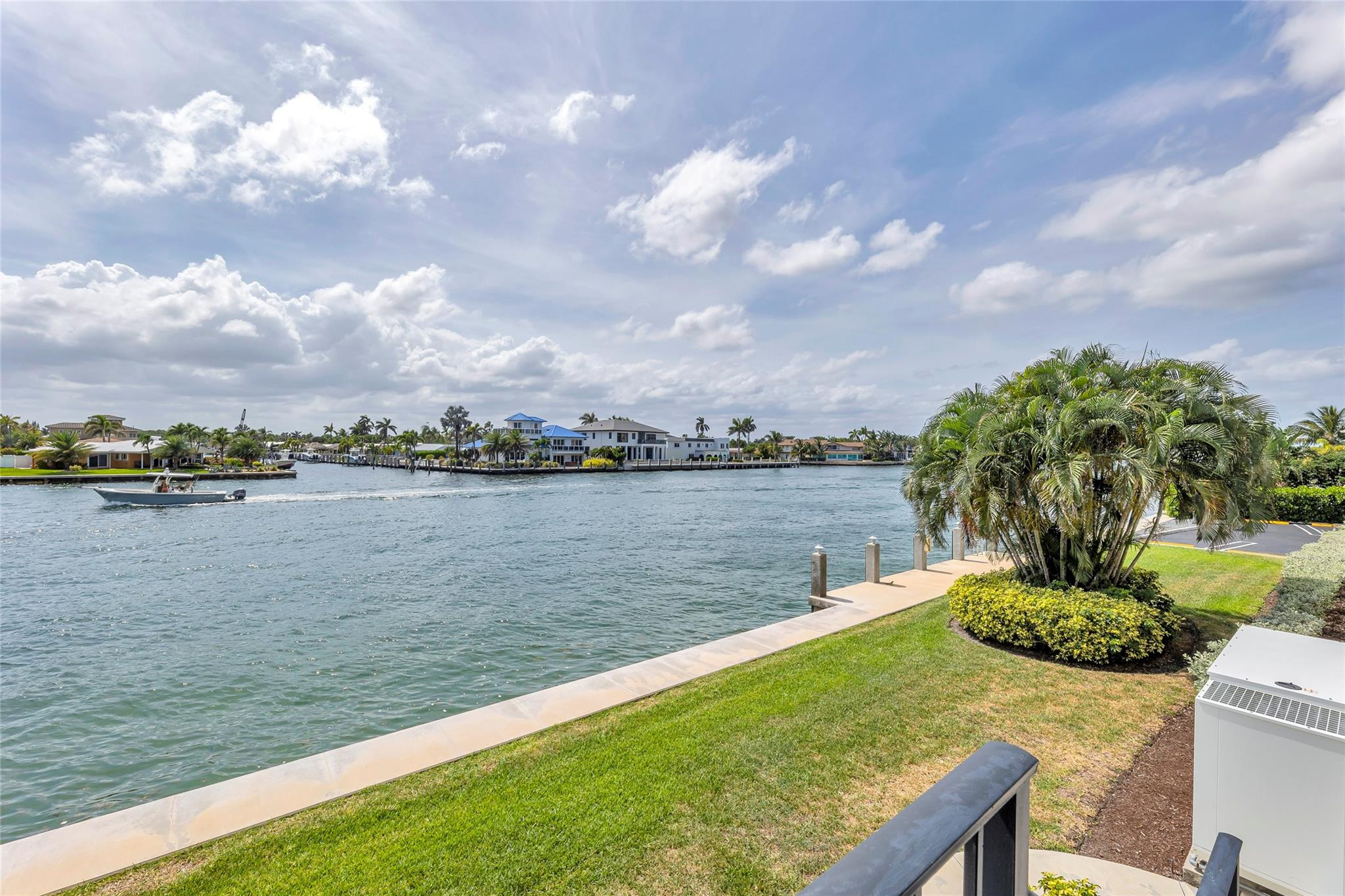 Silver Thatch Intracoastal - Residential