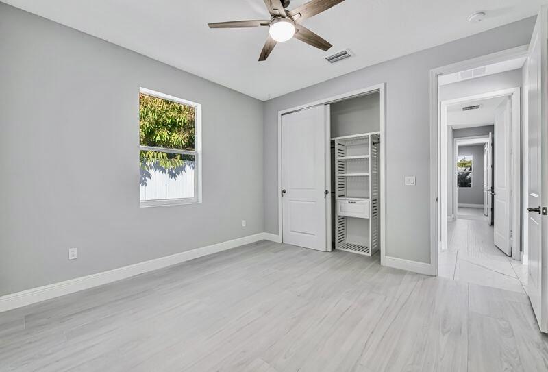 PORT ST LUCIE SECTION 18 - Residential