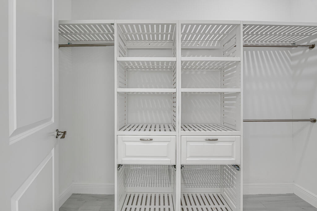 PORT ST LUCIE SECTION 18 - Residential