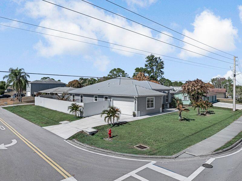 PORT ST LUCIE SECTION 18 - Residential