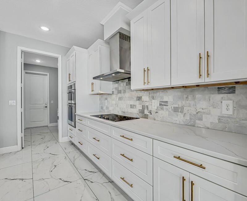 PORT ST LUCIE SECTION 18 - Residential