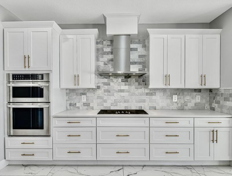 PORT ST LUCIE SECTION 18 - Residential