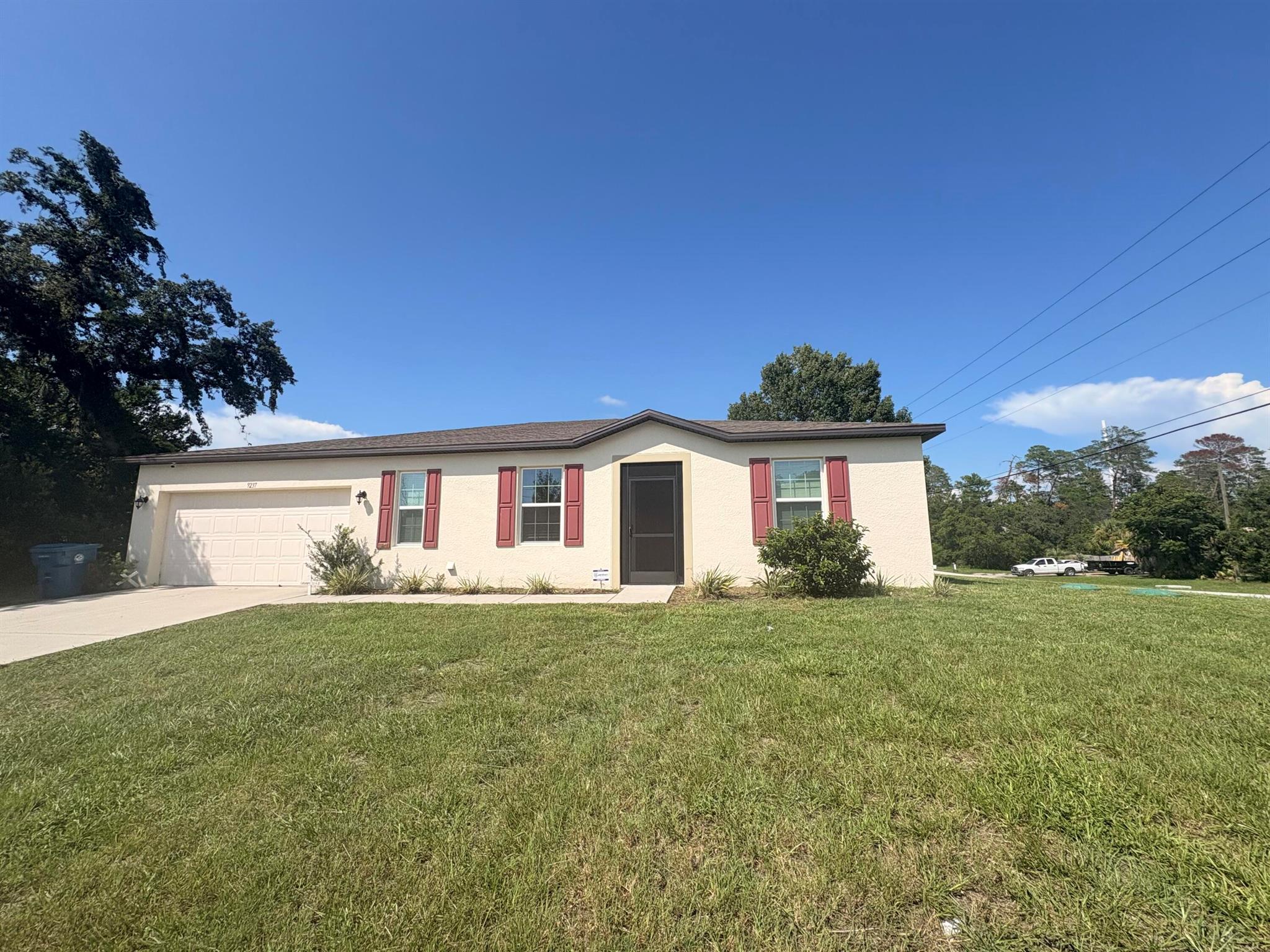 Beautiful 5BR/2BA newer construction home (Dec 2022) on a desirable corner lot--NO HOA, NO CDD! This smart home features a spacious open floor plan, stainless steel appliances, a walk-in pantry, and an interior laundry room. The primary suite includes a luxurious 5' x 16' walk-in closet. Enjoy unique extras like bamboo flooring in the garage (ideal for gym/office), a screened front entry, above-ground pool, and fire pit. Close to schools, shopping, dining, and Weeki Wachee Springs. Quick access to US-19 & Suncoast Parkway for easy Tampa commute. ALSO AVAILABLE RENT TO OWN!