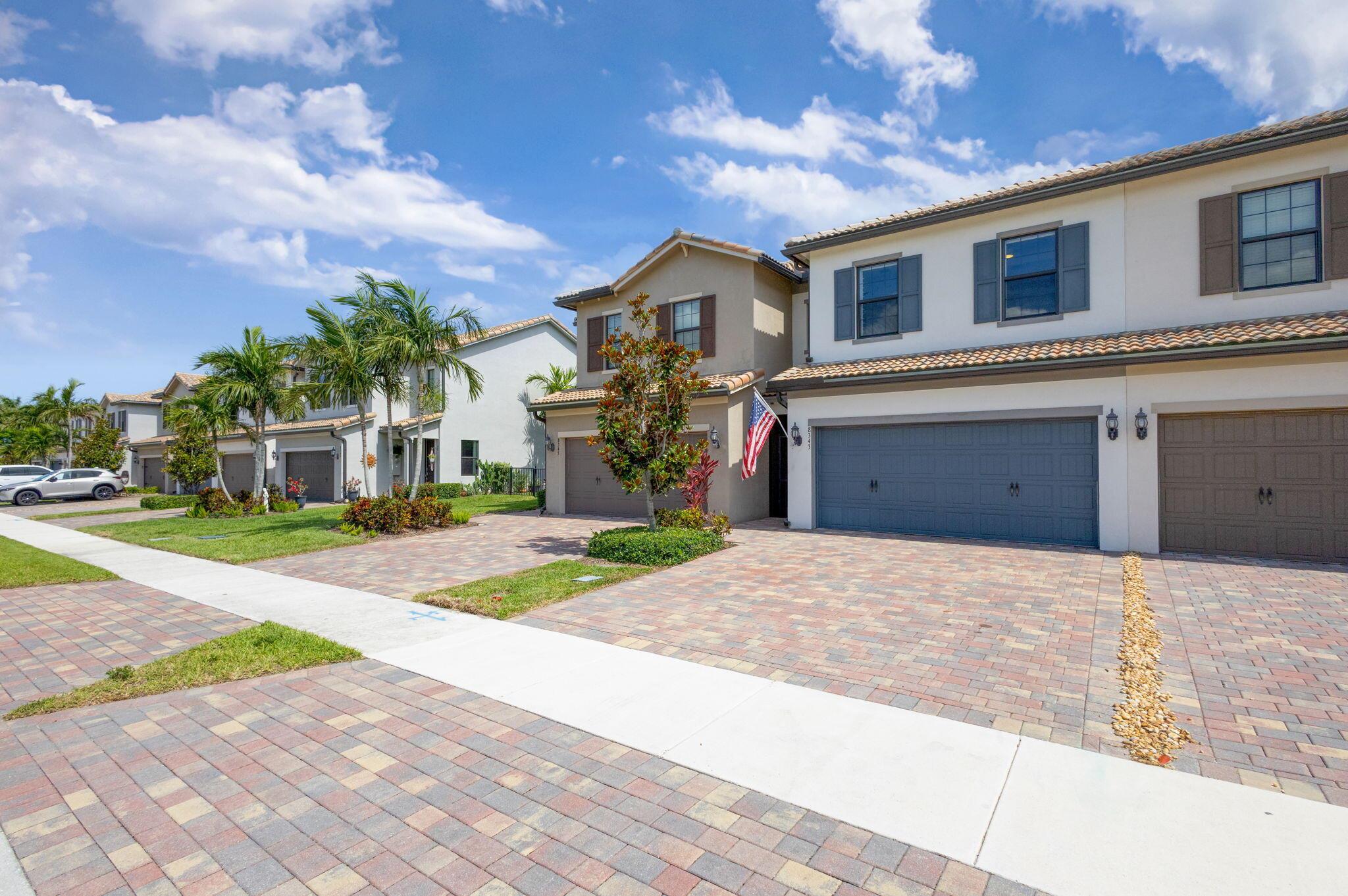 8343 Cinch Way