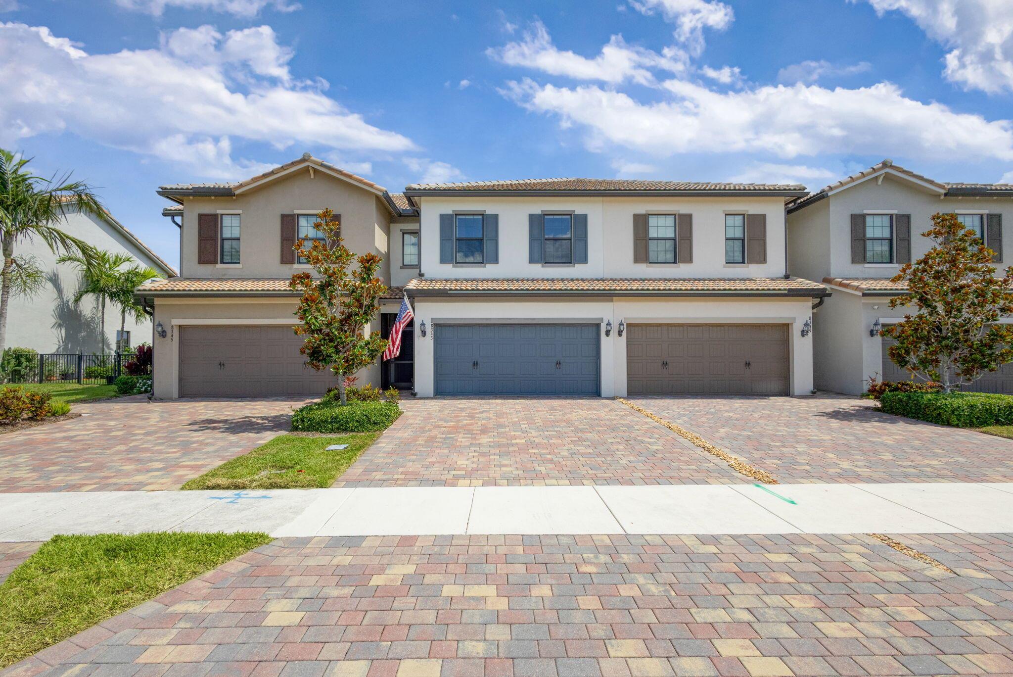 8343 Cinch Way