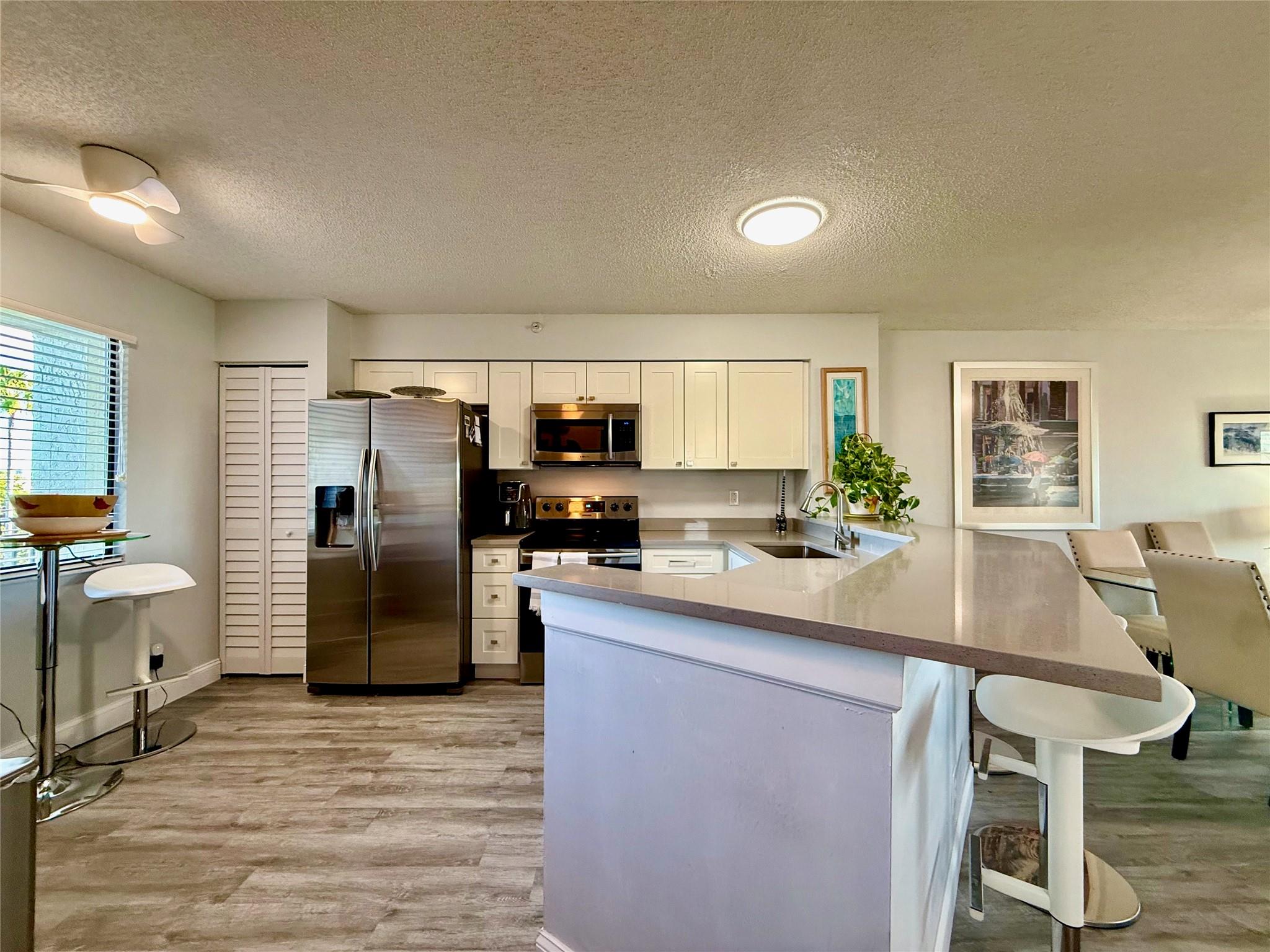 Cypress Bend lll Le Club - Residential