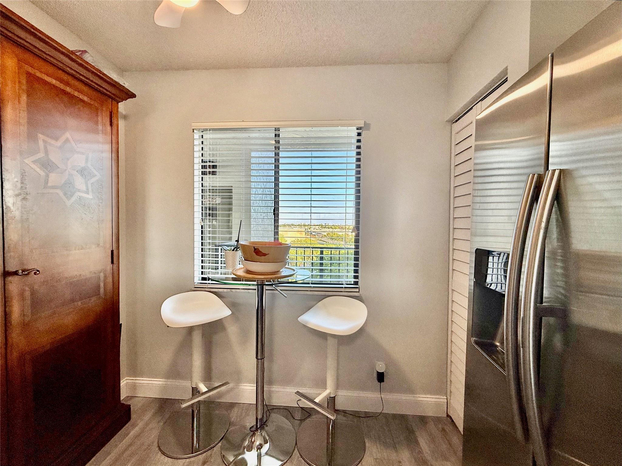 Cypress Bend lll Le Club - Residential