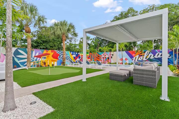DELRAY TOWN OF - Residential Lease