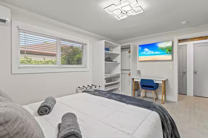 DELRAY TOWN OF - Residential Lease