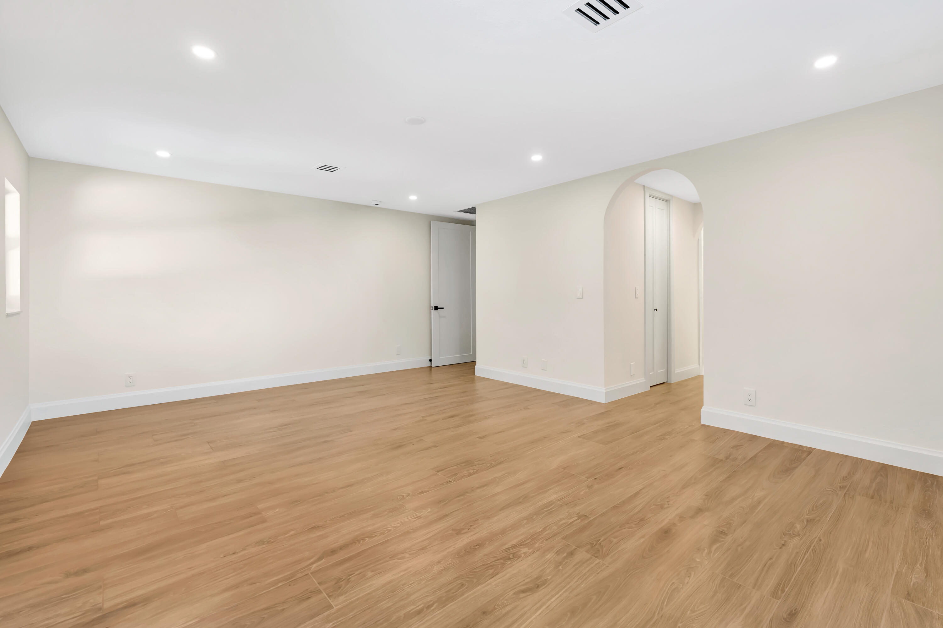 YACHT & COUNTRY CLUB OF STUART - Residential