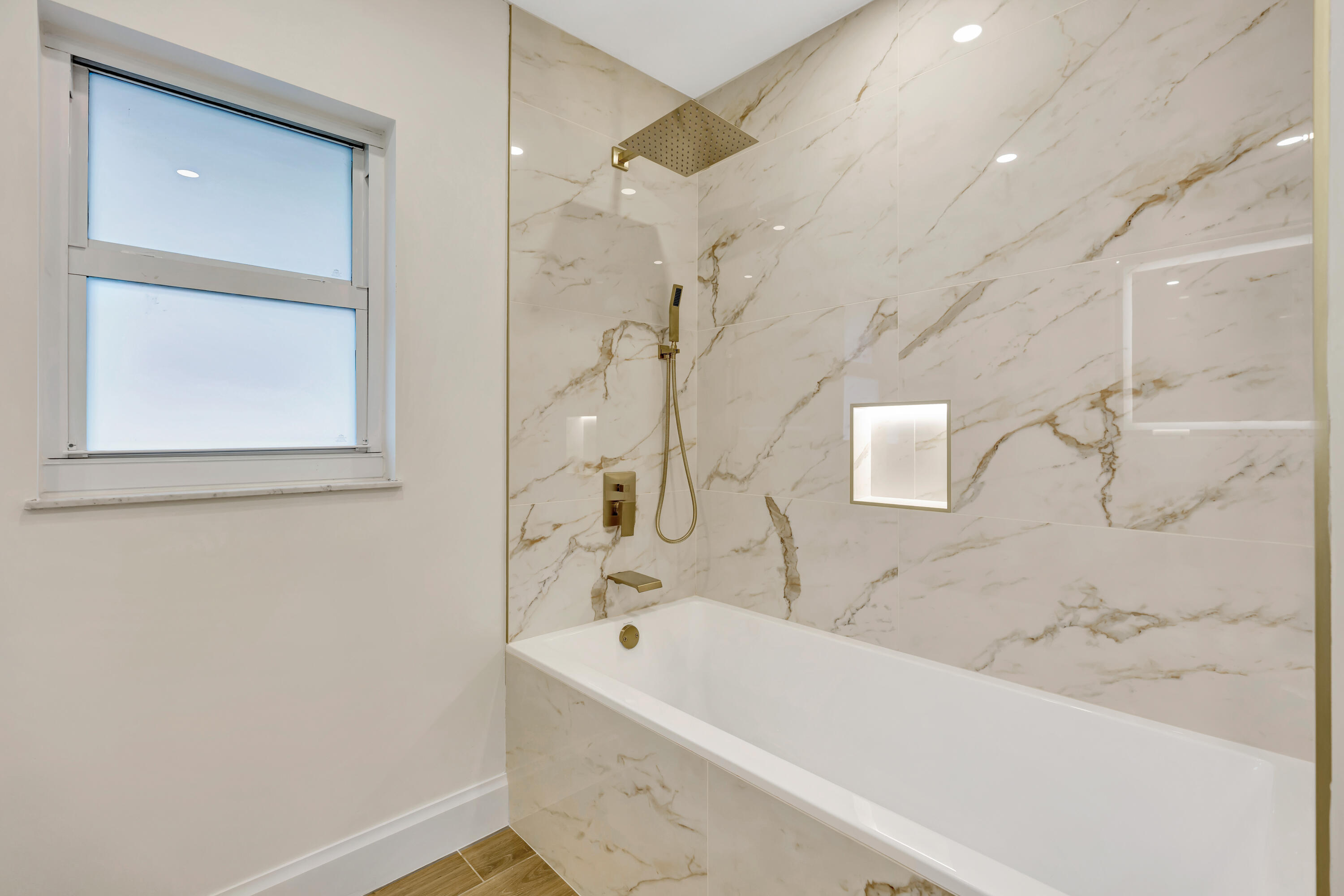 YACHT & COUNTRY CLUB OF STUART - Residential