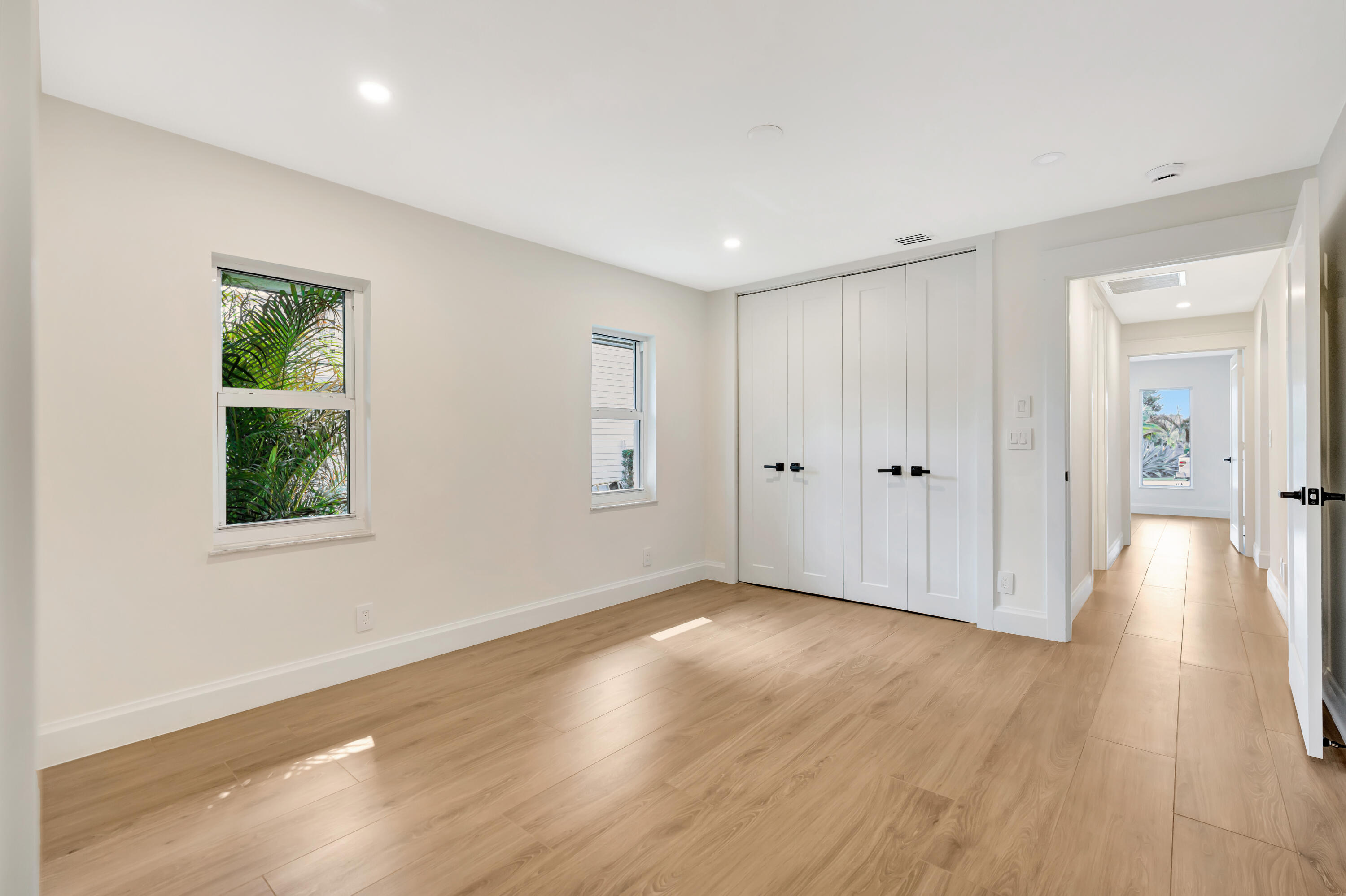 YACHT & COUNTRY CLUB OF STUART - Residential