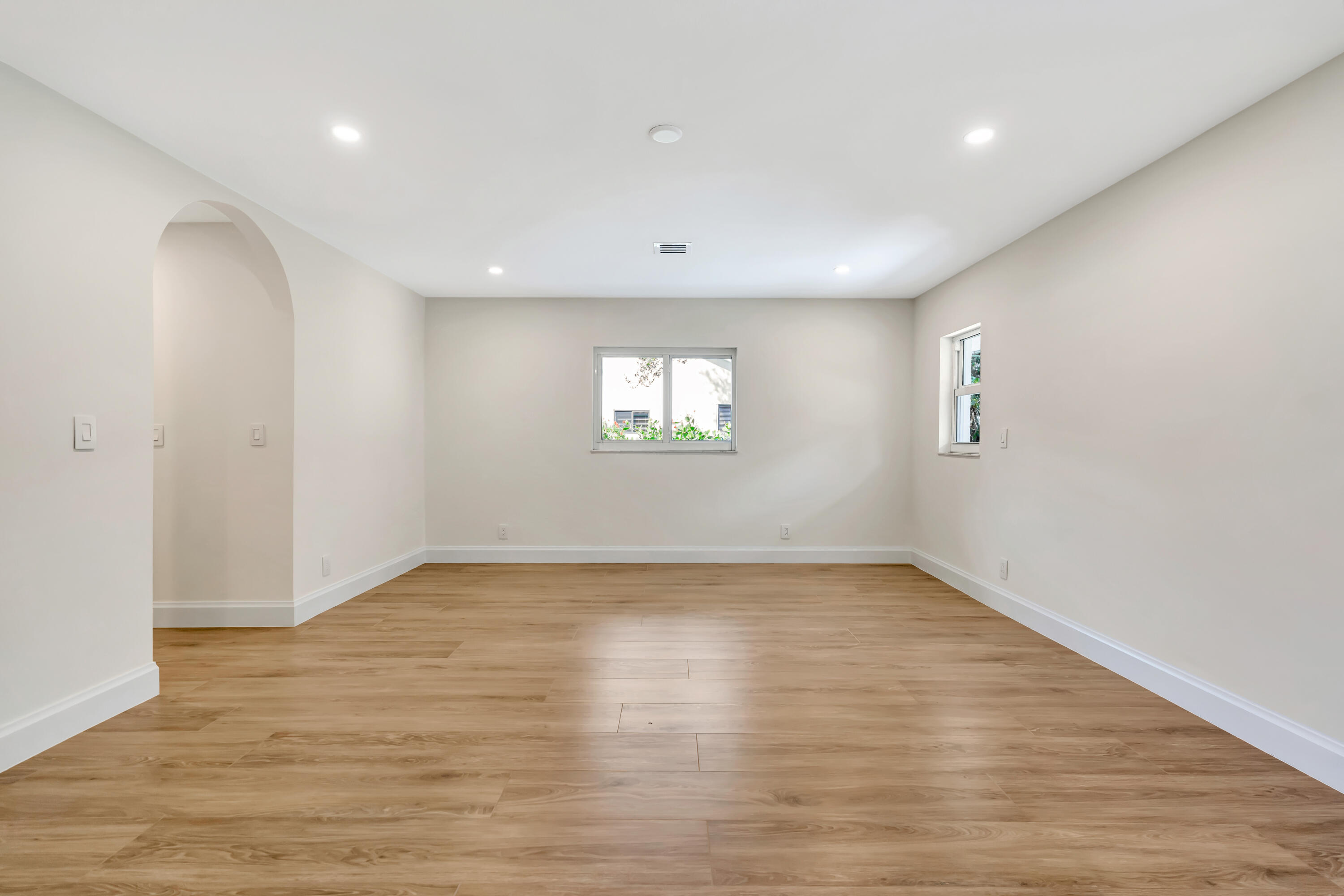 YACHT & COUNTRY CLUB OF STUART - Residential