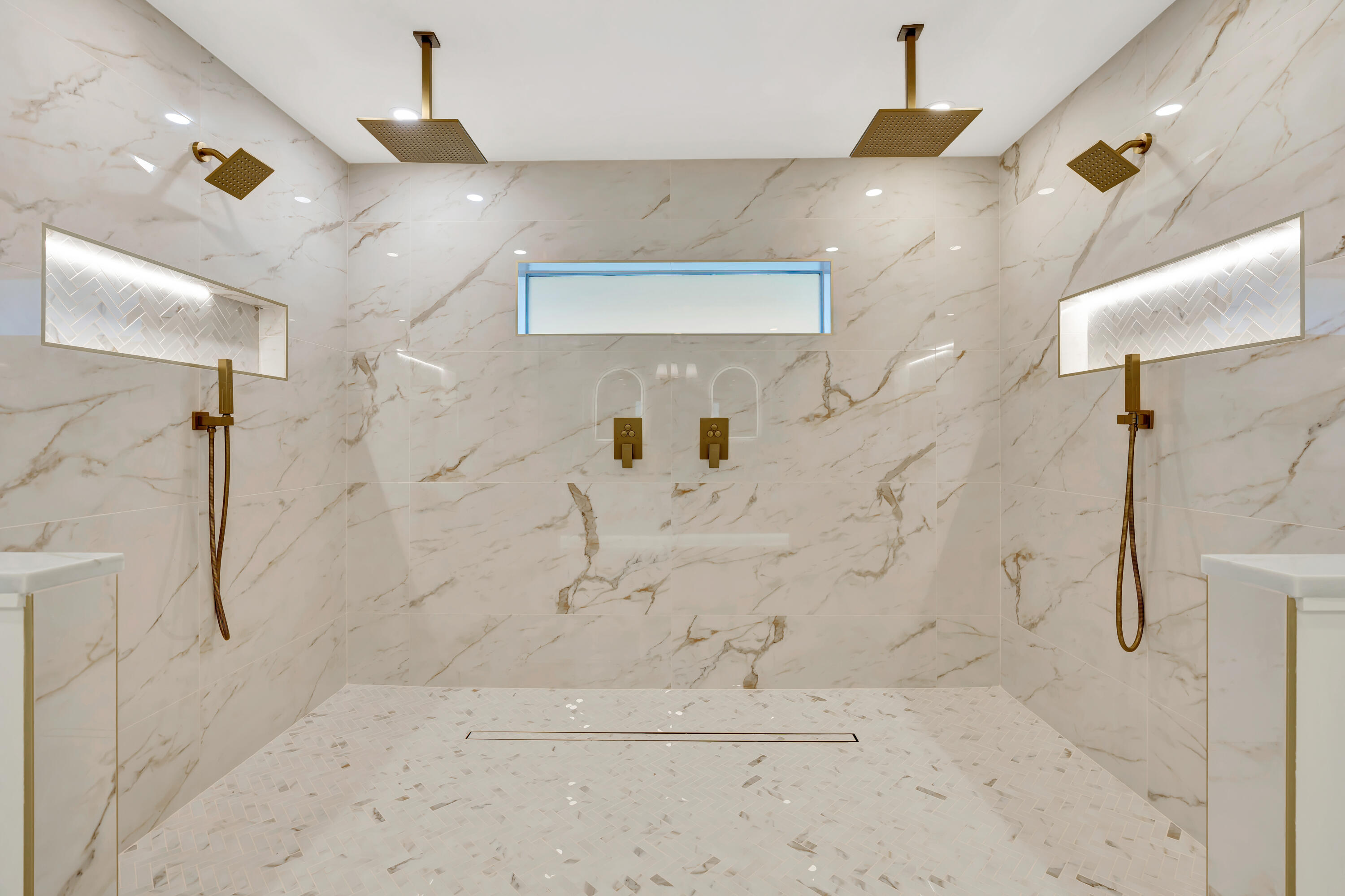 YACHT & COUNTRY CLUB OF STUART - Residential