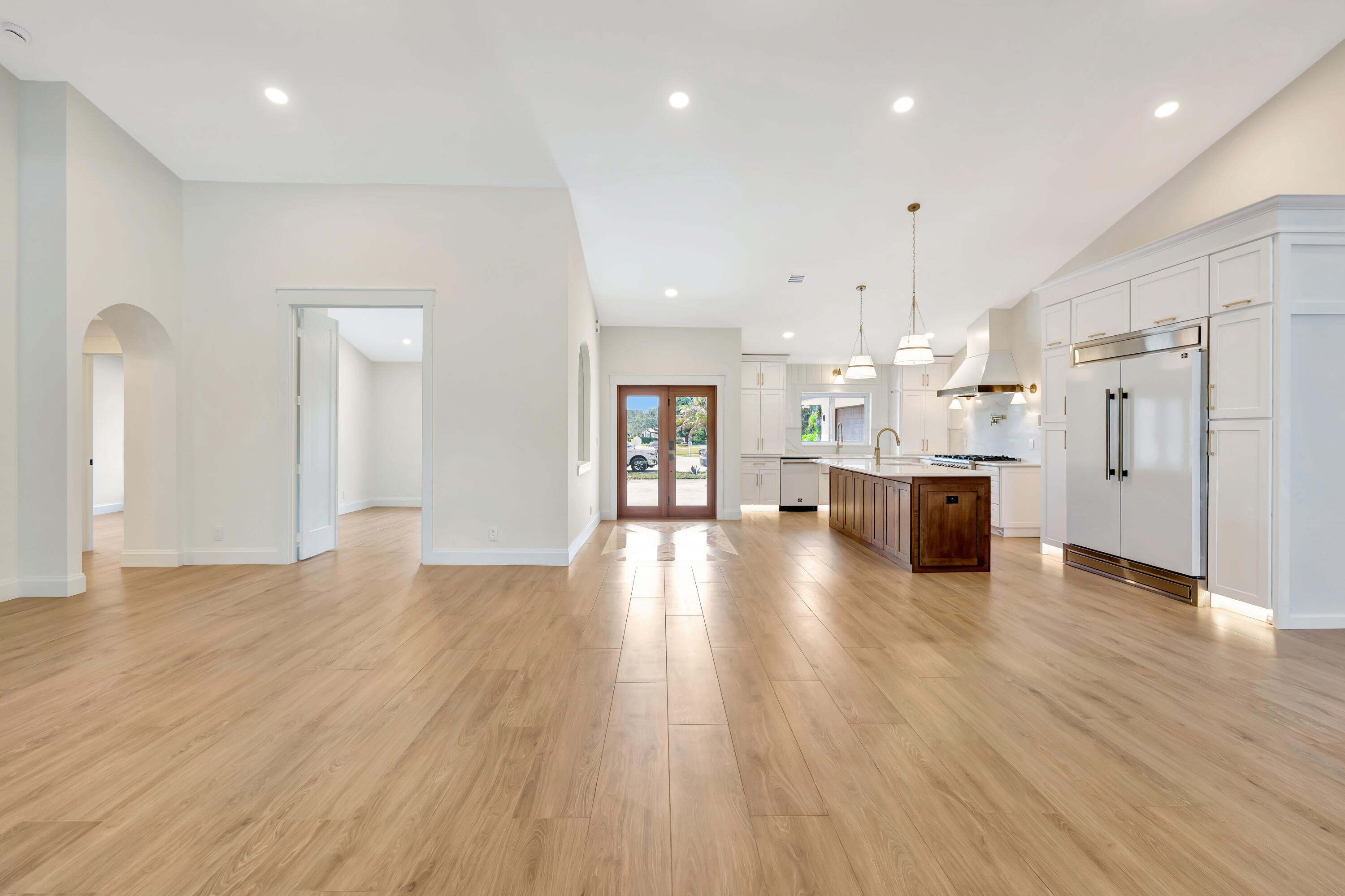 YACHT & COUNTRY CLUB OF STUART - Residential