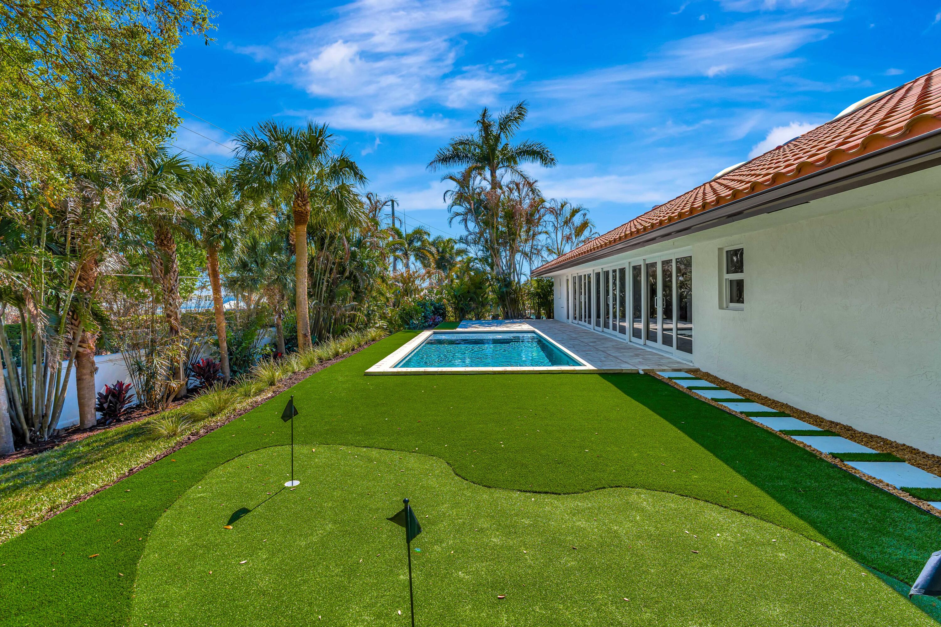 YACHT & COUNTRY CLUB OF STUART - Residential