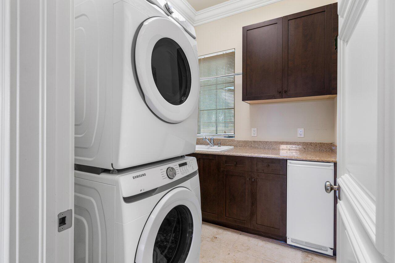 Delaire Country Club - Residential