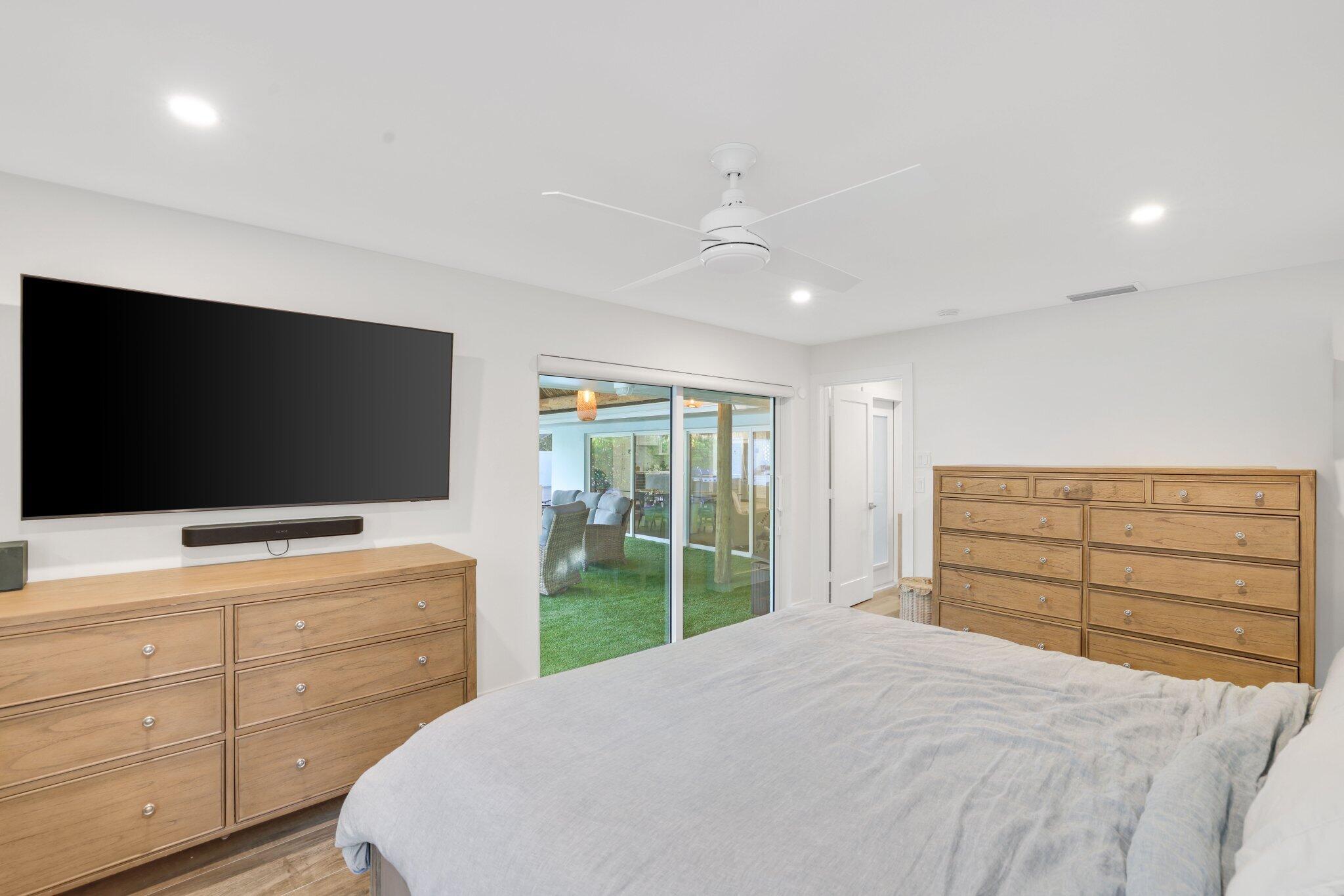 COUNTRY CLUB ADD TO VILLAGE OF NORTH PALM BEACH - Residential