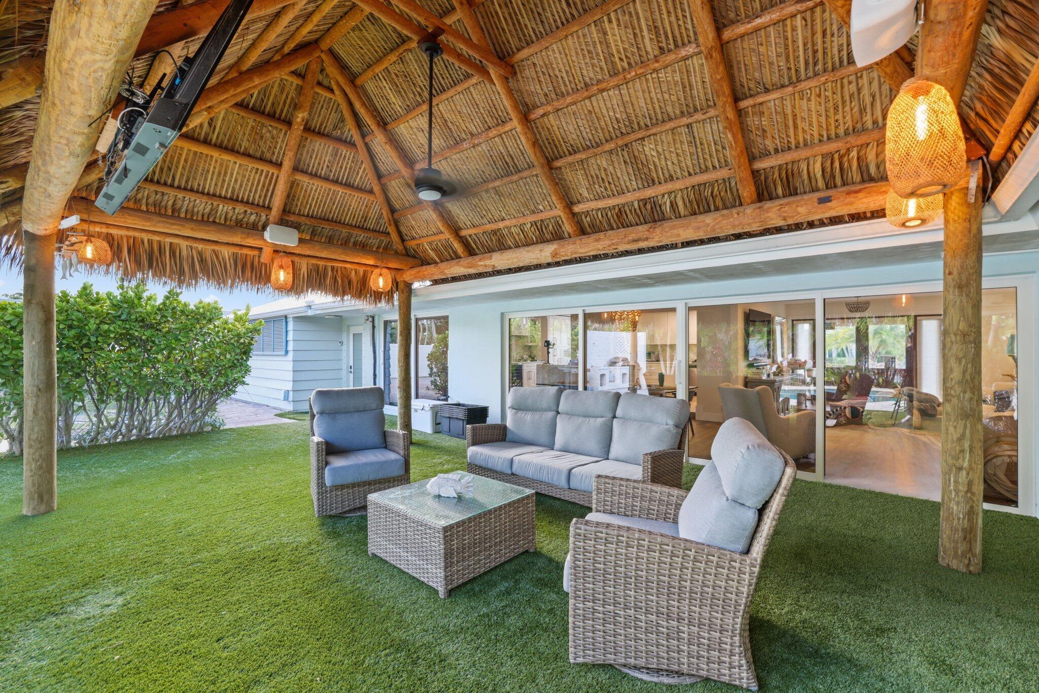 COUNTRY CLUB ADD TO VILLAGE OF NORTH PALM BEACH - Residential