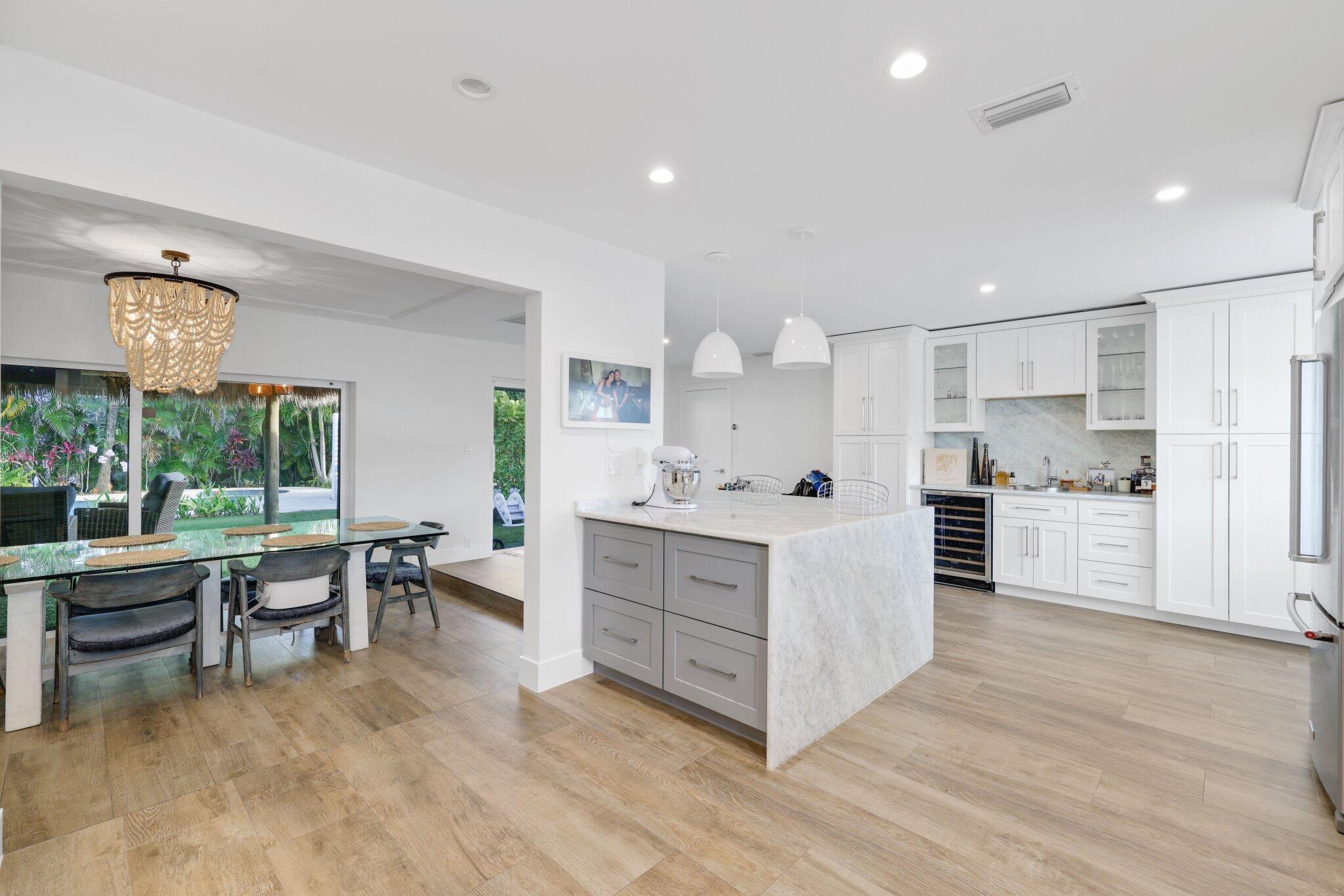 COUNTRY CLUB ADD TO VILLAGE OF NORTH PALM BEACH - Residential